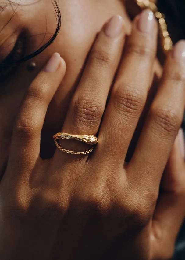 Eroz Chain Ring Edition, vergulde uitvoering