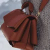 Mokki Edition met structuur in Red Clay