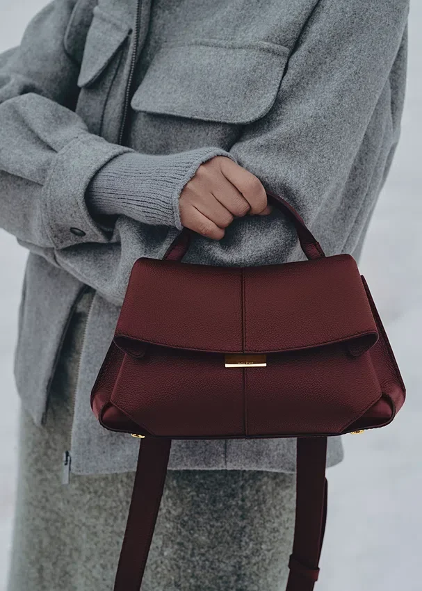 Mokki Mini Edition met structuur in Black Cherry