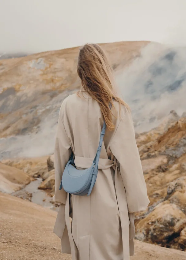 Numéro Dix-editie Krokodillenleer Nubuck Polar