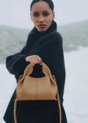 Numéro Neuf Mini-editie Textured Ocher