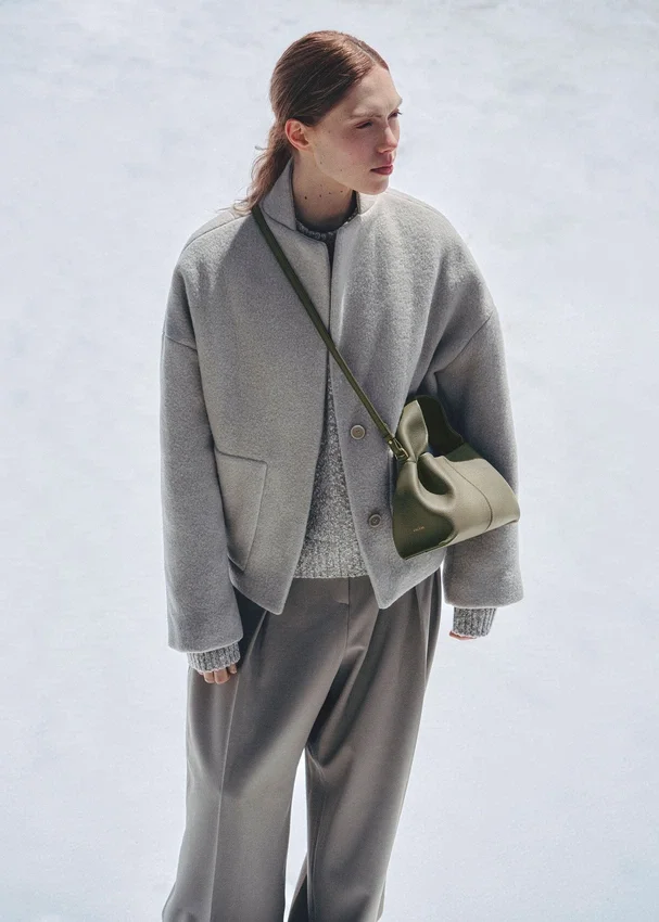 Numéro Neuf Mini-editie Textured Smoky Green