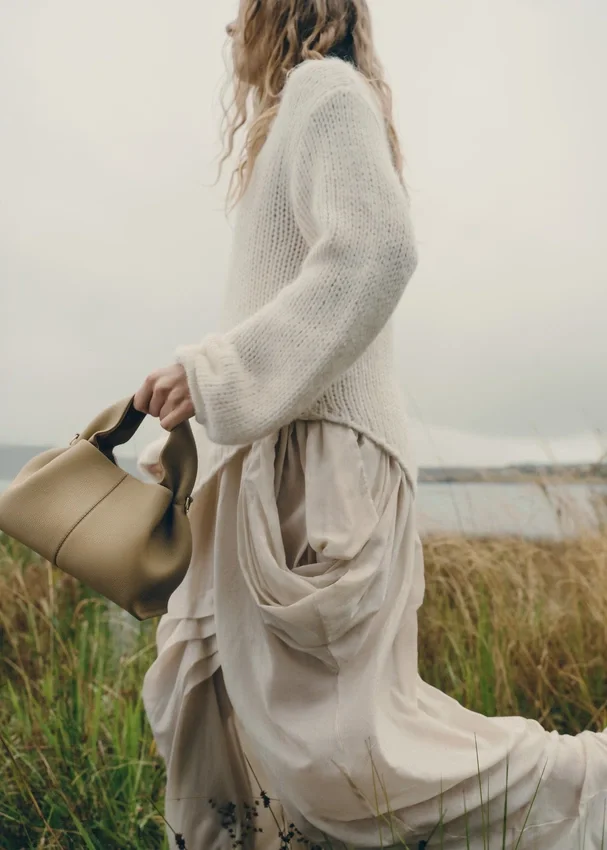 Numéro Neuf Mini Edition met textuur in Smoky Olive