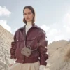 Numéro Un Micro-editie met textuur, taupe