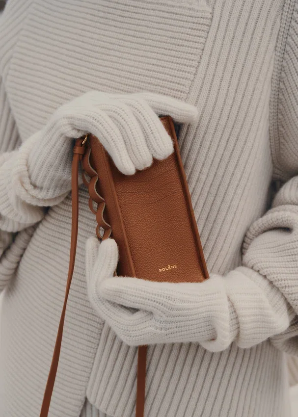 Onda-telefoonhoesje, uitvoering Cognac