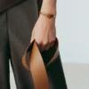 Ormé-armband, verguld met kamelenleer